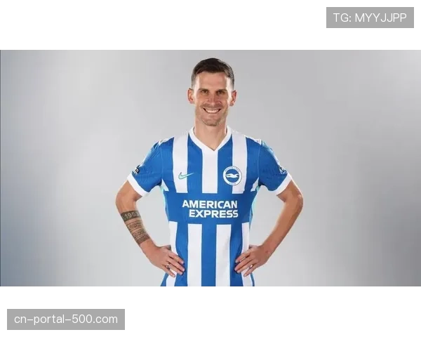 多特蒙德放走中场核心格罗斯，为年轻球员腾位